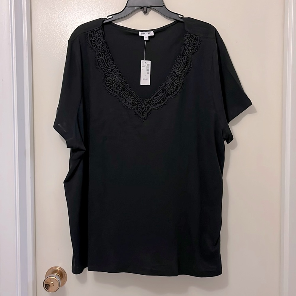 NWT Reitmans Signature 3X lace yoke t-shirt
